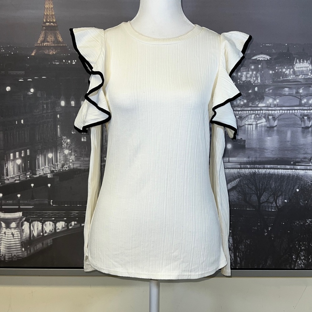 SUGAR+LIP2 WHITE TOP COLD SHOULDER